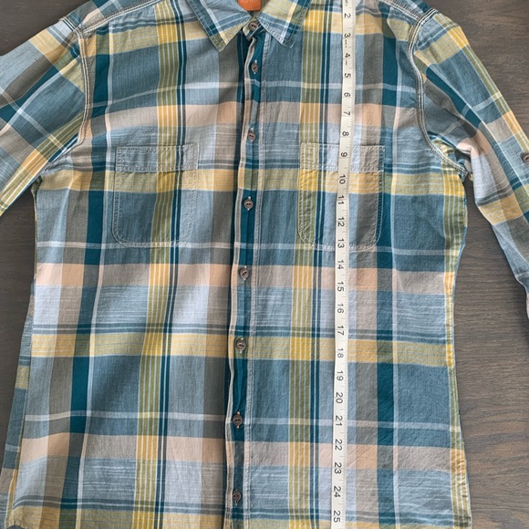 Hugo Boss Orange long sleeve button down shirt. - Picture 6 of 6